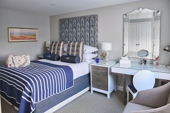 Family Room (Inland)