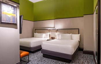 Standard Room, 2 Double Beds, No Windows