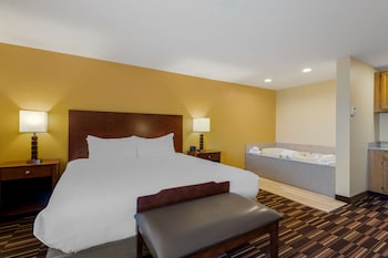 Standard Room, 1 King Bed, Non Smoking, Jetted Tub