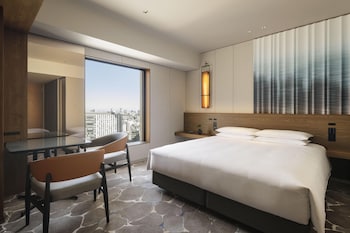 Room, 1 King Bed (High Floor)