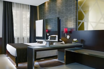 Junior Suite, 1 King Bed with Sofa bed