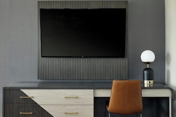 Room, 1 King Bed