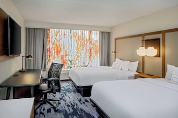 Room, 2 Queen Beds