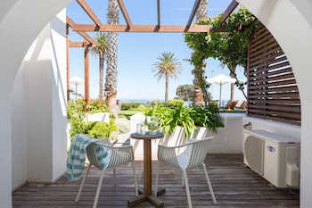 Cabana Room
