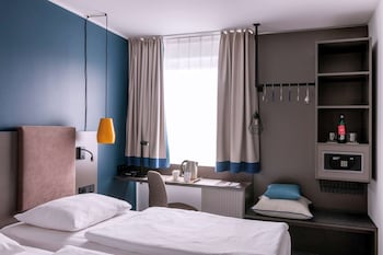 Comfort Room (Plus)