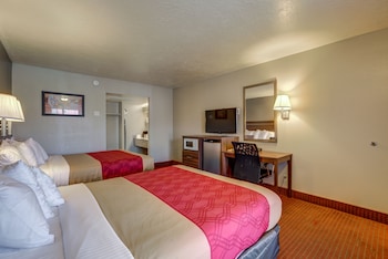 Standard Room, 2 Queen Beds, Non Smoking