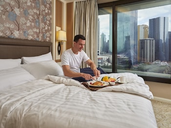 Tower Wing, Premier Room