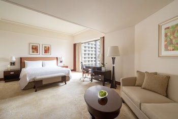 Garden Wing, Premier Suite