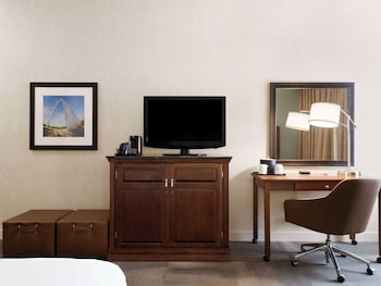 Suite, Multiple Beds, Non Smoking