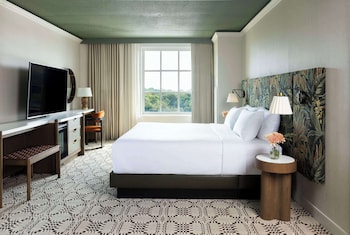 Suite (Greenwich Suite)