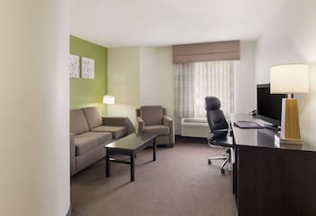 Suite, Multiple Beds, Non Smoking