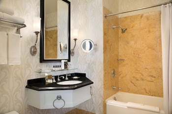 Fairmont, Room, 2 Queen Beds