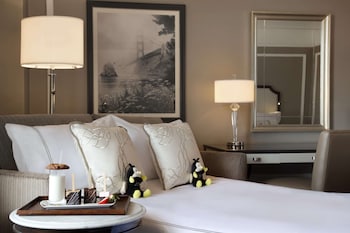 Junior Suite, Multiple Beds (Family)