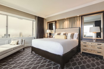 Suite, 1 King Bed (Tony Bennett Legacy)