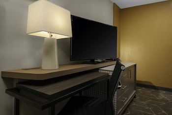 Premium Room, 2 Queen Beds, Corner