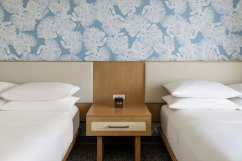 Room, 2 Double Beds (View)