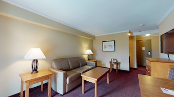 Suite, 2 Double Beds, Non Smoking, Refrigerator & Microwave (Living Room;with Sofabed)