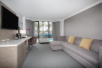 Junior Suite, 1 King Bed