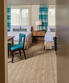 Junior Suite, 2 Queen Beds, Non Smoking
