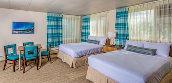 Junior Suite, 2 Queen Beds, Non Smoking