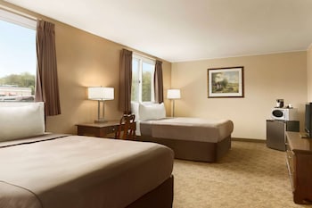 Standard Room, 2 Queen Beds, Accessible