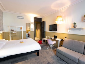 Premium Room, 1 Double Bed with Sofa bed