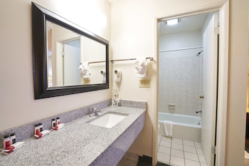 Deluxe Room, 2 Queen Beds