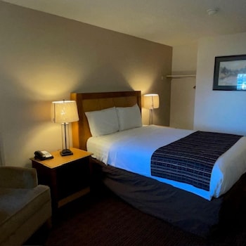 Standard Room, 1 Queen Bed