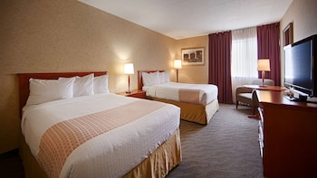 Standard Room, 2 Double Beds, Non Smoking, Refrigerator & Microwave (1st Floor)