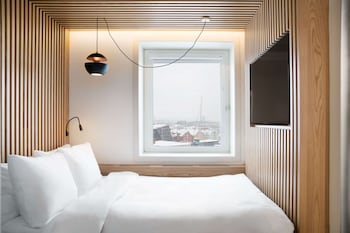 Room (Cosy)