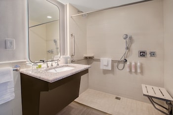 Classic Room, 2 Queen Beds