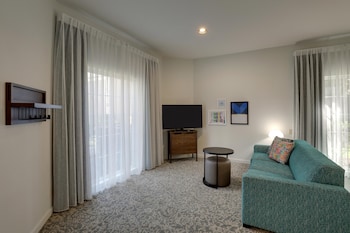 Suite, 2 Queen Beds, Accessible (Mobility Tub Two Bedrooms)