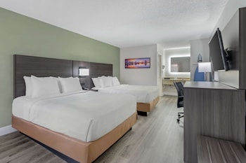 Standard Room, 2 Double Beds, Non Smoking