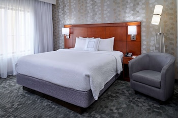 Superior Suite, 1 King Bed with Sofa bed (One Bedroom)
