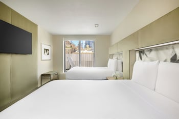 Standard Room, 2 Queen Beds