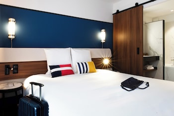 Classic Room, 1 Queen Bed