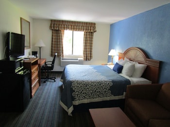 Room, 1 King Bed, Non Smoking (First Floor)