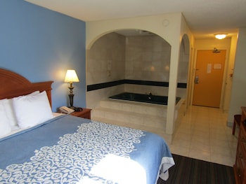 Suite, 1 King Bed, Non Smoking