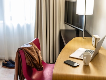 Executive Room, 1 Queen Bed