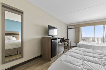 Oceanfront Double Beds with Balcony, Non-Smoking