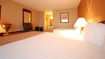 Two Queen Beds, Non-Smoking