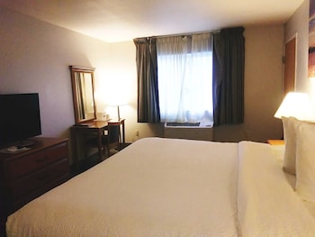 Room, 1 King Bed, Non Smoking