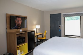Room, 1 King Bed, Accessible, Non Smoking