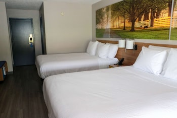 Room, 2 Queen Beds, Non Smoking