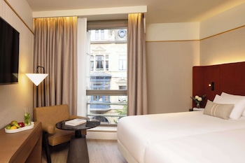 Superior Room (View)