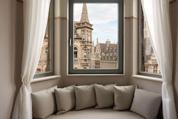 Junior Suite (View)