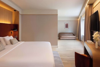 Junior Suite (View)