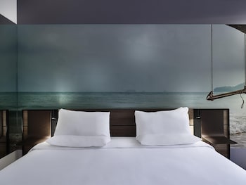 Family Room, 1 Double Bed with Sofa bed (Estaiada Bridge View)