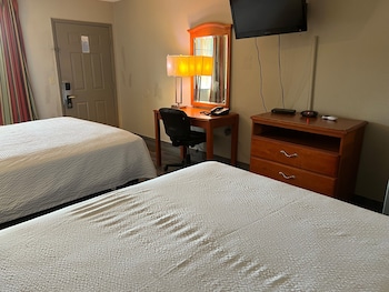 Standard Room, 2 Queen Beds, Non Smoking