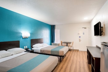 Deluxe Quadruple Room, 2 Double Beds, Non Smoking, Refrigerator & Microwave